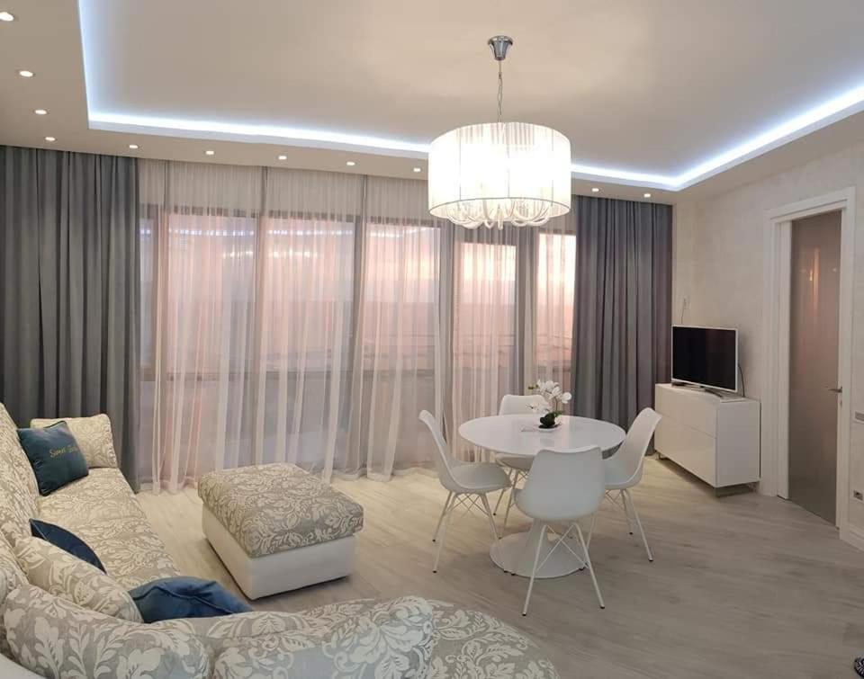 Elite Apartment In Orbi Sea Tower Batumi Kültér fotó