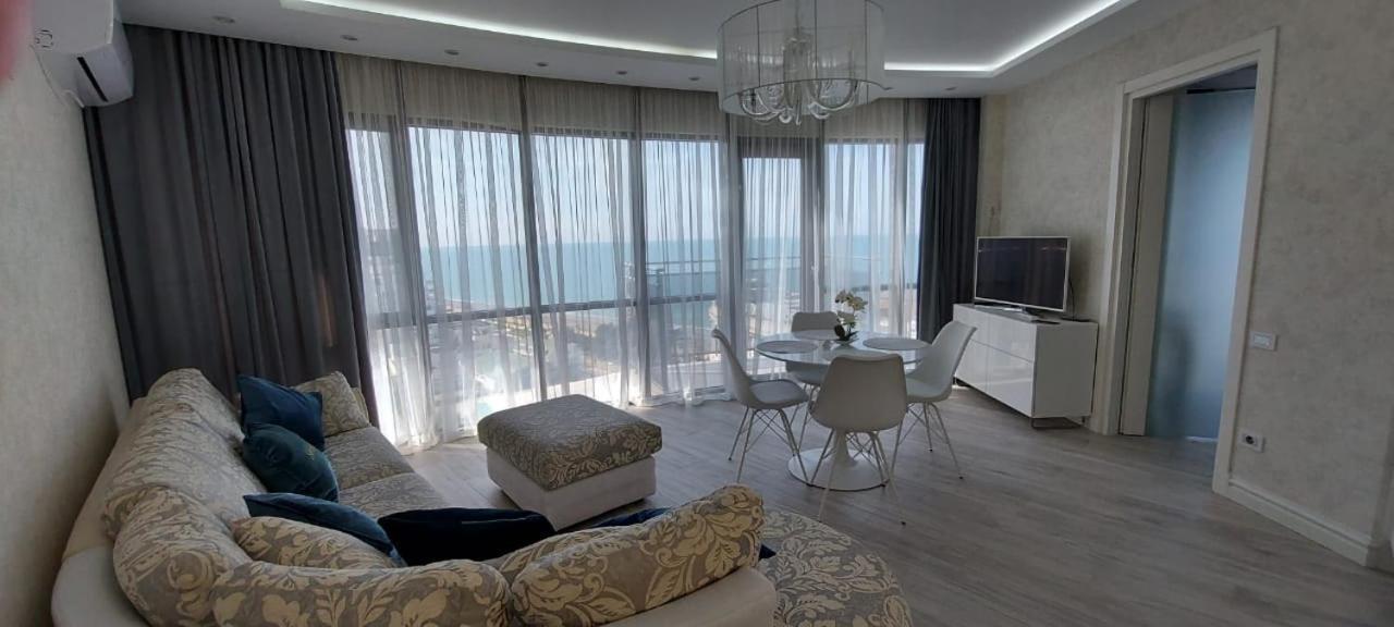 Elite Apartment In Orbi Sea Tower Batumi Kültér fotó