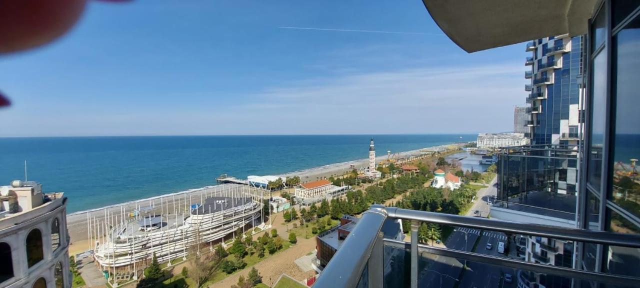 Elite Apartment In Orbi Sea Tower Batumi Kültér fotó